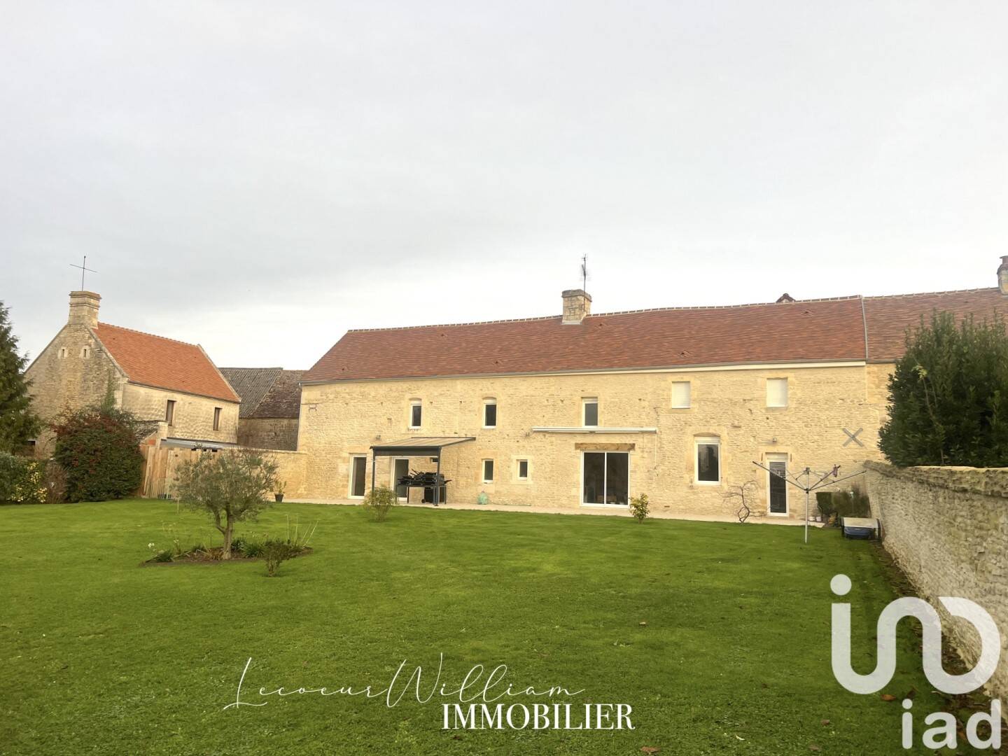 Maison à vendre, 236m², MOULT