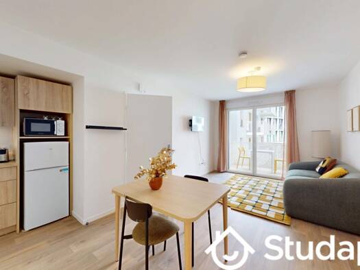 Studio à louer 1 490 € 1 pièce 1 chambre 13 m² 6ème étage Asnières-sur-Seine 92600