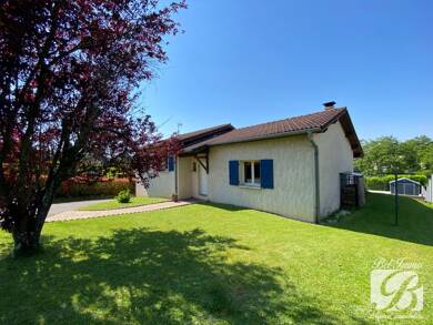 Maison à vendre 462 000 € 5 pièces 4 chambres 107 m² 835 m² de terrain Meximieux 01800