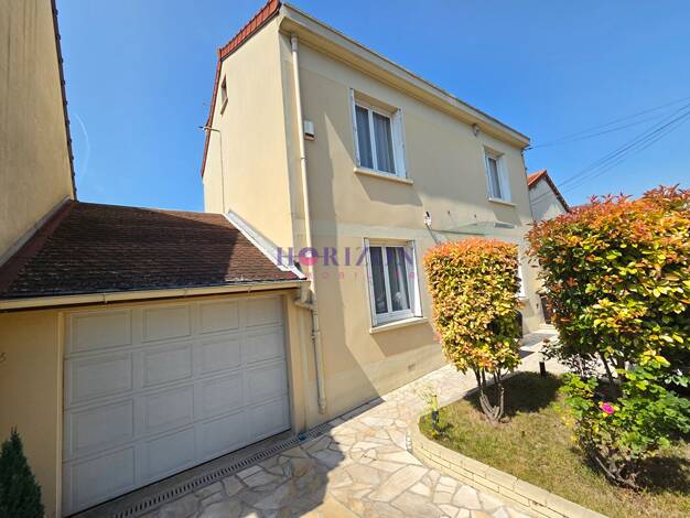 Maison à vendre 399 900 € 4 pièces 3 chambres 101 m² 243 m² de terrain Economie Drancy 93700