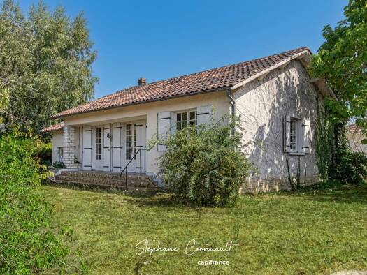Maison de plain-pied à vendre 118 000 € 4 pièces 3 chambres 80 m² 759 m² de terrain Neuvic 24190