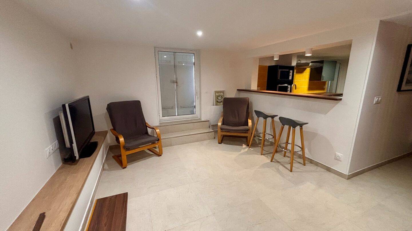 CHAMBRE MEUBLEE AVEC SALLE D'EAU COLIVING — 13