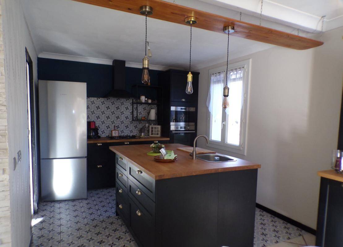 Maison à vendre, 186m², LA TOUR D'AIGUES