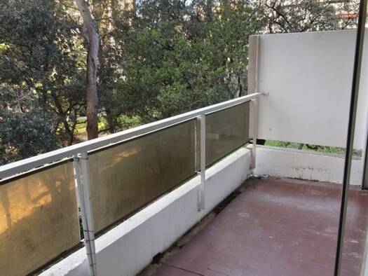 Appartement à louer 1 150 € 4 pièces 3 chambres 81,1 m² Étage 2/14 Marseille 10ème arrondissement 13010