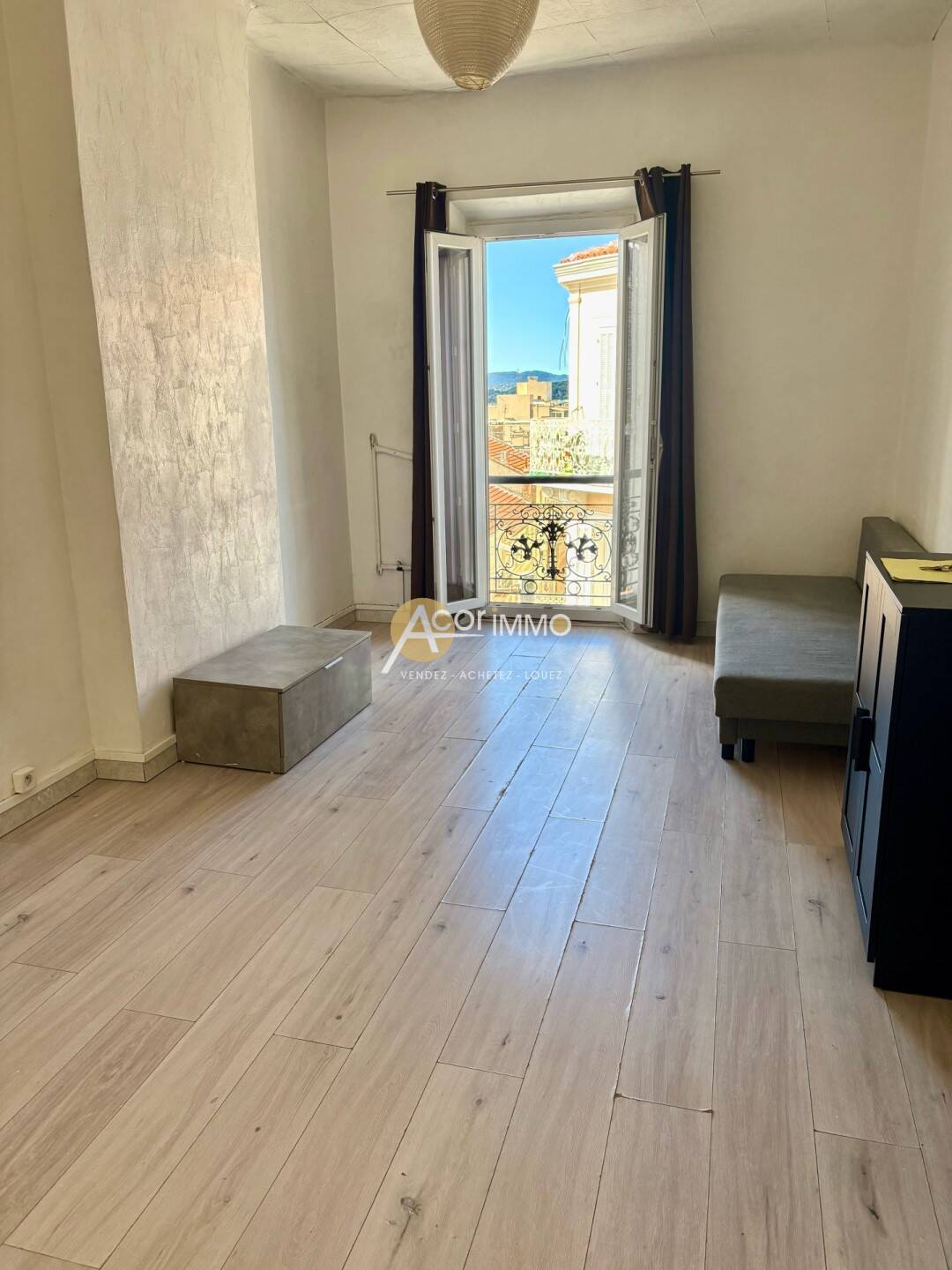 Maison à vendre, 24m², TOULON