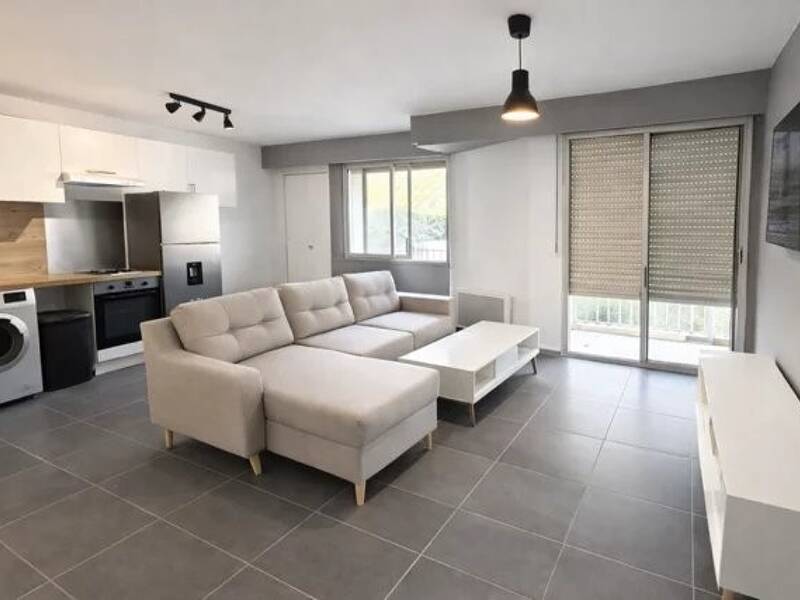 Maison à louer, 39m², NICE