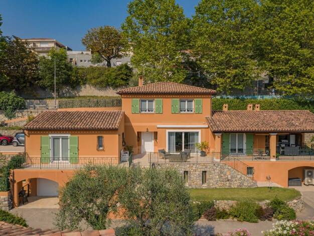 Villa à vendre 875 000 € 6 pièces 1 chambre 222 m² 1 800 m² de terrain Levens 06670