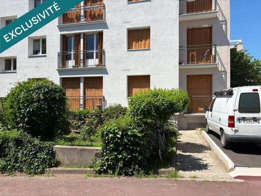 Appartement à vendre 265 000 € 3 pièces 2 chambres 55 m² RDC/4 Ramenas-Léo Lagrange Montreuil 93100