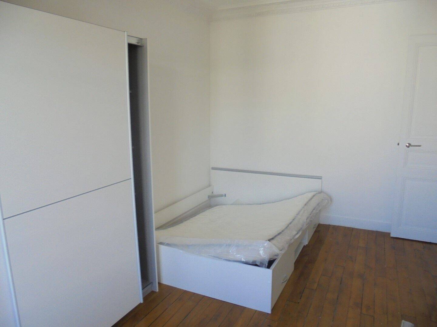 Maison à louer, 43m², LEVALLOIS PERRET