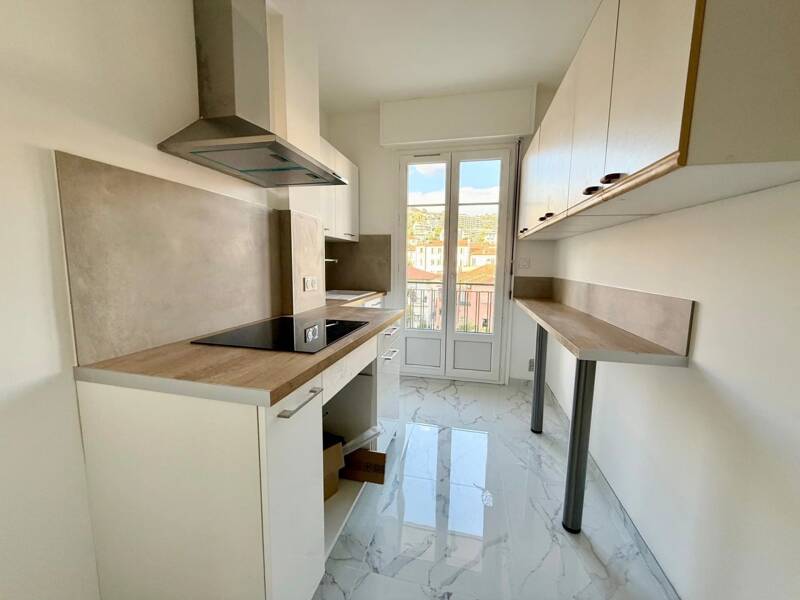 Maison à louer, 45m², NICE