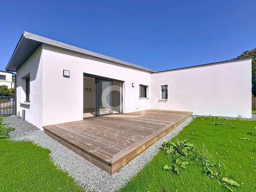 Maison à vendre 514 500 € 4 pièces 3 chambres 110,4 m² 833 m² de terrain Lannilis 29870