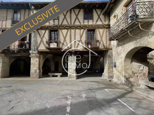 Appartement à vendre 128 000 € 4 pièces 2 chambres 160,6 m² 1er étage Pineuilh 33220