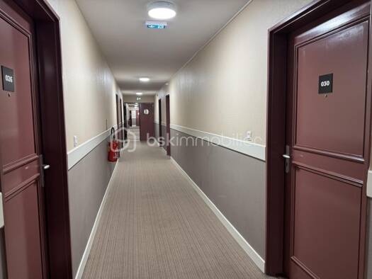 Appartement à vendre 22 000 € 1 pièce 21,2 m² Étage 1/3 Saint Genest-La Butte Nevers 58000