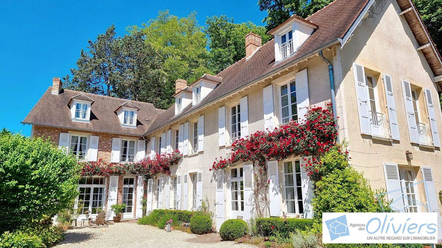 Maison à vendre, 312m², LA CELLE LES BORDES