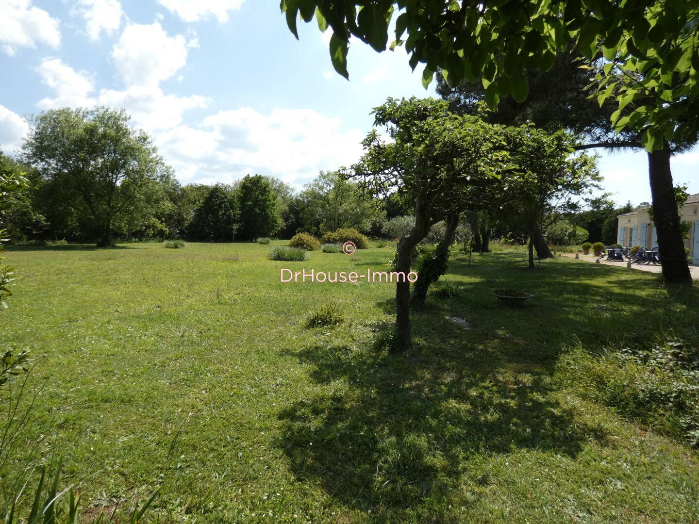 Maison à vendre, 900m², LE GRAND VILLAGE PLAGE