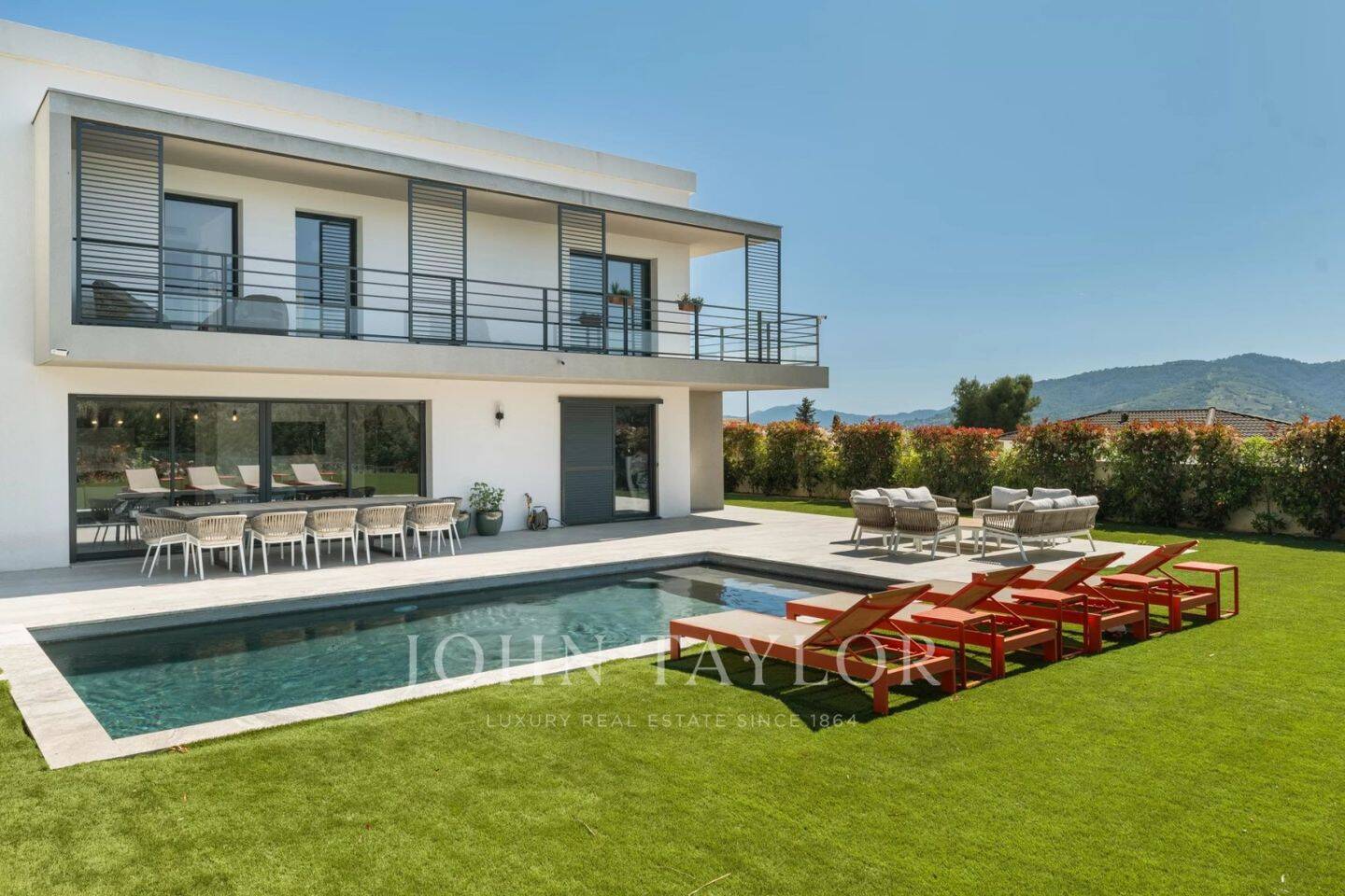 Maison à vendre, 143m², LA ROQUETTE SUR SIAGNE