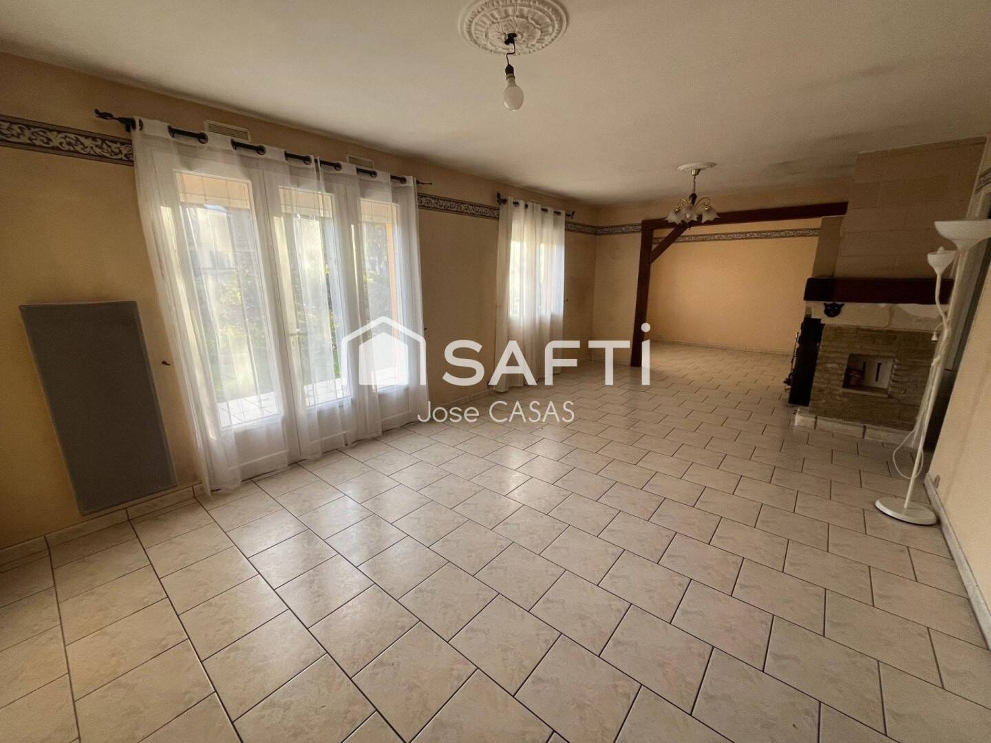 Maison à vendre, 100m², SAINT PIERRE DES FLEURS