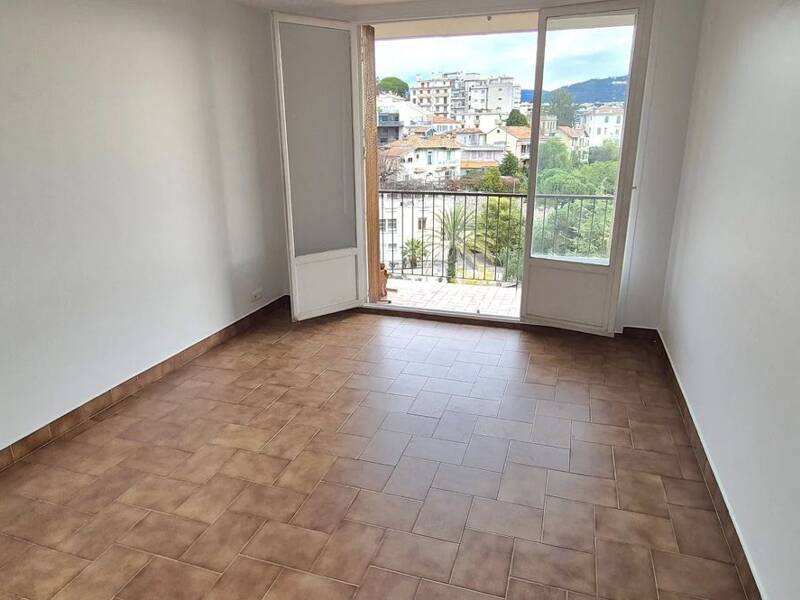 Maison à louer, 46m², NICE