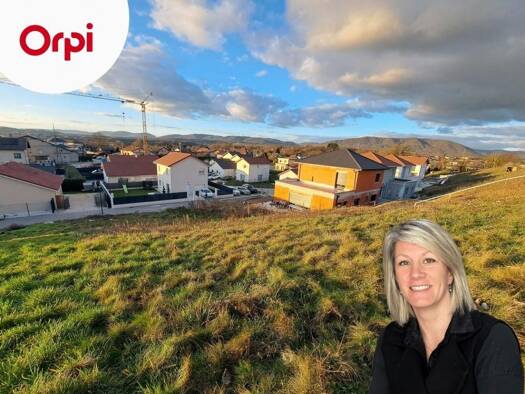 Terrain constructible viabilisé à vendre 99 000 € 742 m² de terrain Charnècles 38140