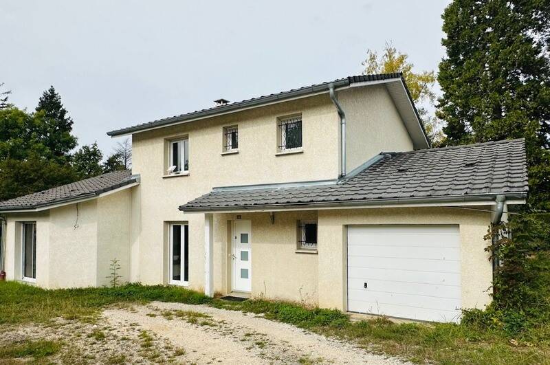 Maison à vendre, 122m², OYONNAX