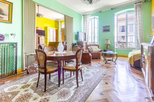 Appartement à vendre 945 000 € 6 pièces 3 chambres 164 m² Étage 3/5 Médecin Nice 06000