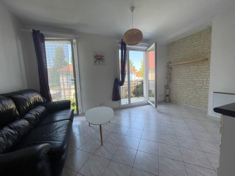 Maison à louer, 44m², BUSSY SAINT GEORGES