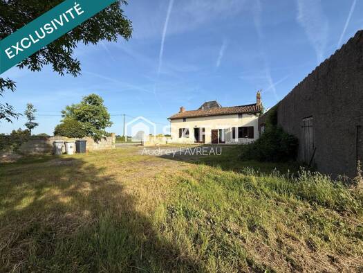 Maison à vendre 115 000 € 4 pièces 3 chambres 142 m² 1 916 m² de terrain Lageon 79200