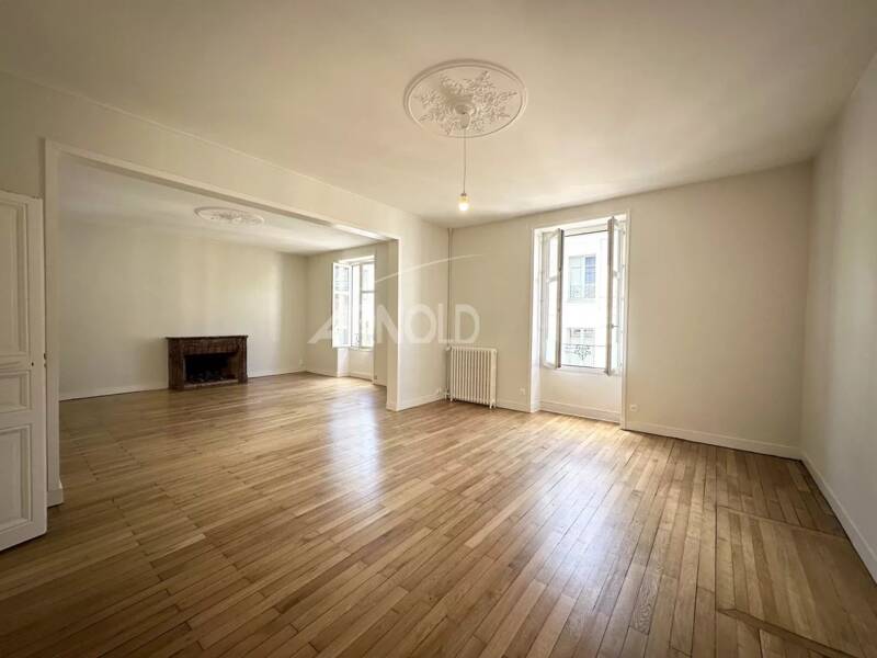 Maison à louer, 193m², NANTES