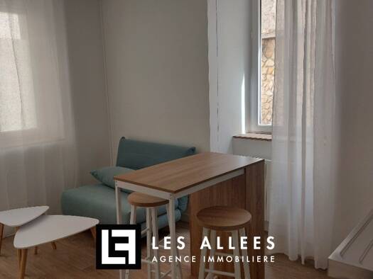 Appartement à louer 435 € 2 pièces 1 chambre 20,6 m² RDC Montelimar 26200