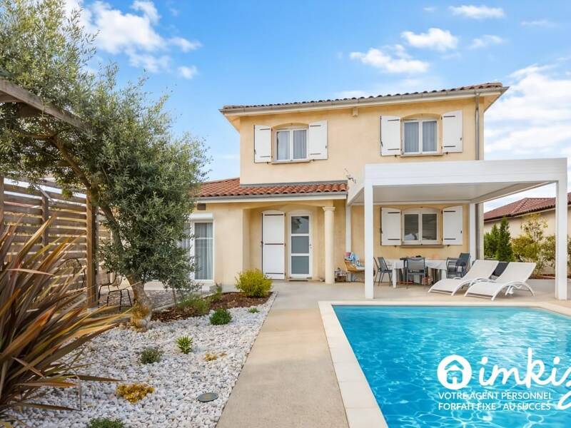 Maison à vendre, 161m², SAINT PIERRE DE CHANDIEU