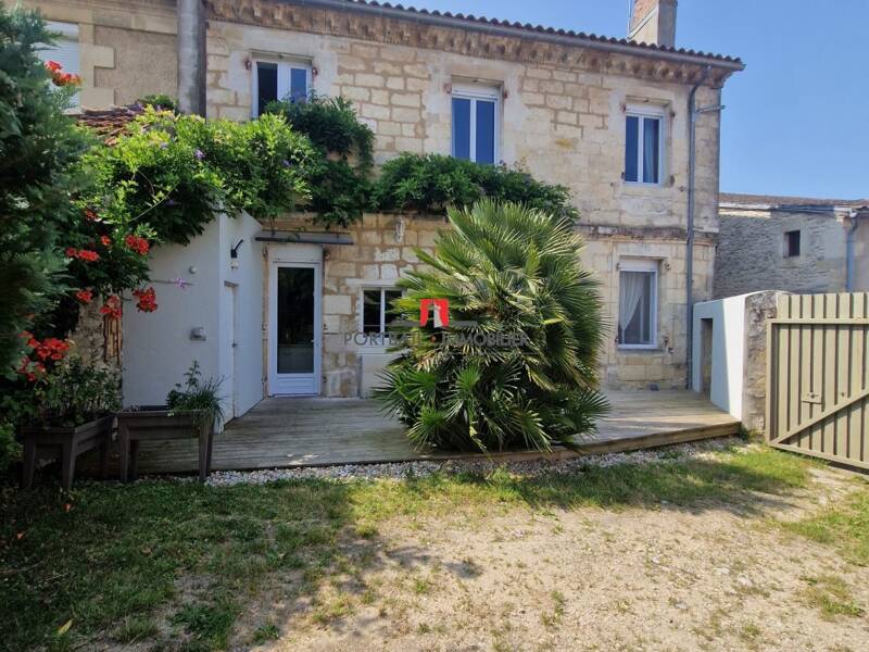 Maison à vendre, 200m², SAINT CIERS SUR GIRONDE