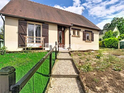 Maison de plain-pied à vendre 191 000 € 3 pièces 2 chambres 70,03 m² 858 m² de terrain Sud Ouest Gaillon 27600
