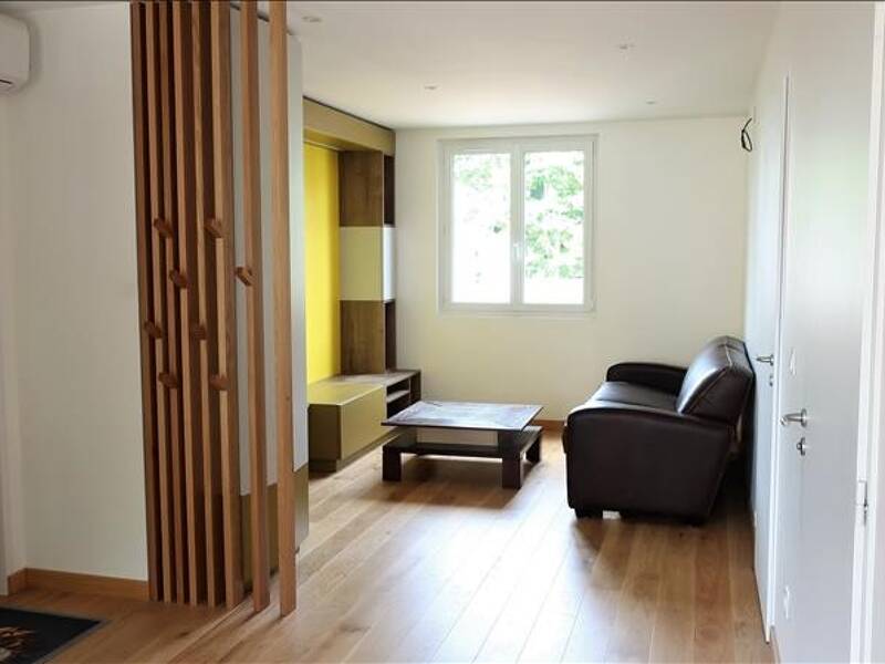 Maison à louer, 64m², LYON 8E