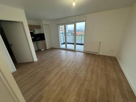 Appartement à louer 662 € 2 pièces 1 chambre 50 m² 1er étage Beaulieu Chartres 28000