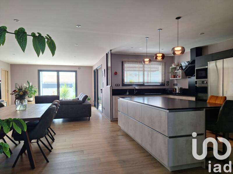 Maison à vendre, 153m², SAINT SAUVEUR D'AUNIS