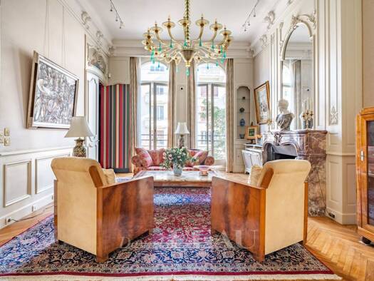 Hôtel particulier à vendre 5 850 000 € 10 pièces 7 chambres 383,39 m² Saint James-Général Koenig Neuilly-sur-Seine 92200