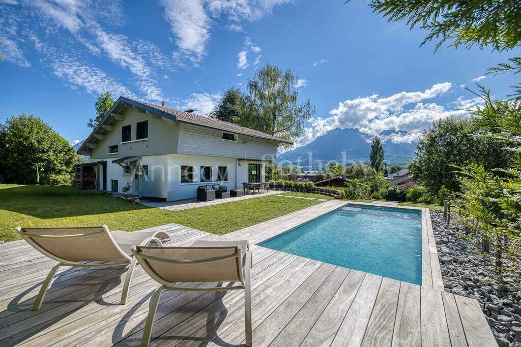 Maison à vendre, 340m², SEVRIER