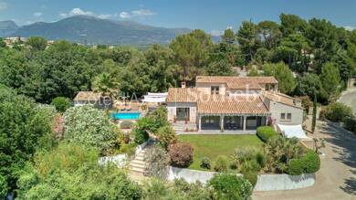 Villa à vendre 2 490 000 € 8 pièces 6 chambres 376 m² 2 194 m² de terrain Bois Fleuri-Chevre d'Or-Saint Philippe Biot 06410