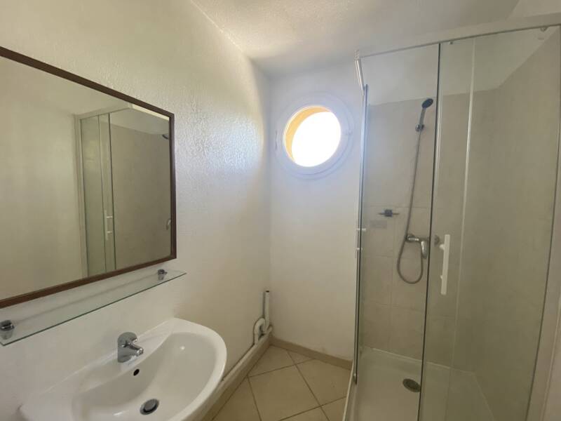 Maison à louer, 52m², ROCBARON