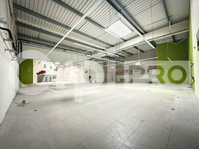 Local commercial à louer 8 367 € 1 000 m² de surface de vente Domerat 03410