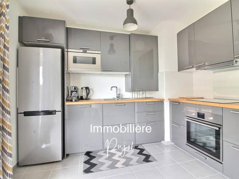 Maison à louer, 48m², MARSEILLE 6E