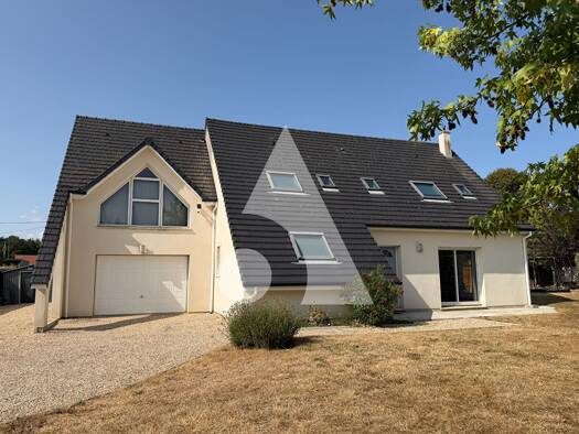 Maison à vendre 359 000 € 6 pièces 4 chambres 177 m² 871 m² de terrain Saint-Sébastien-de-Morsent 27180