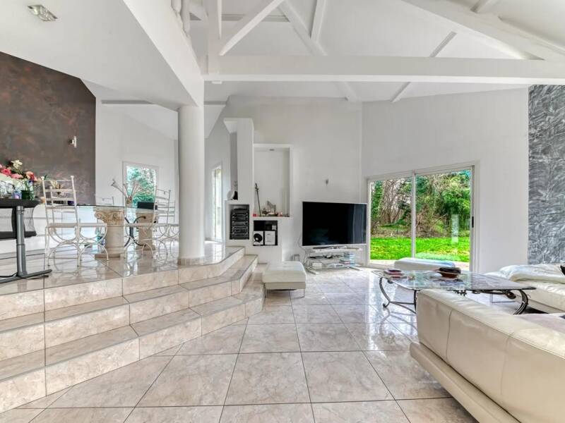 Maison à vendre, 200m², DARDILLY