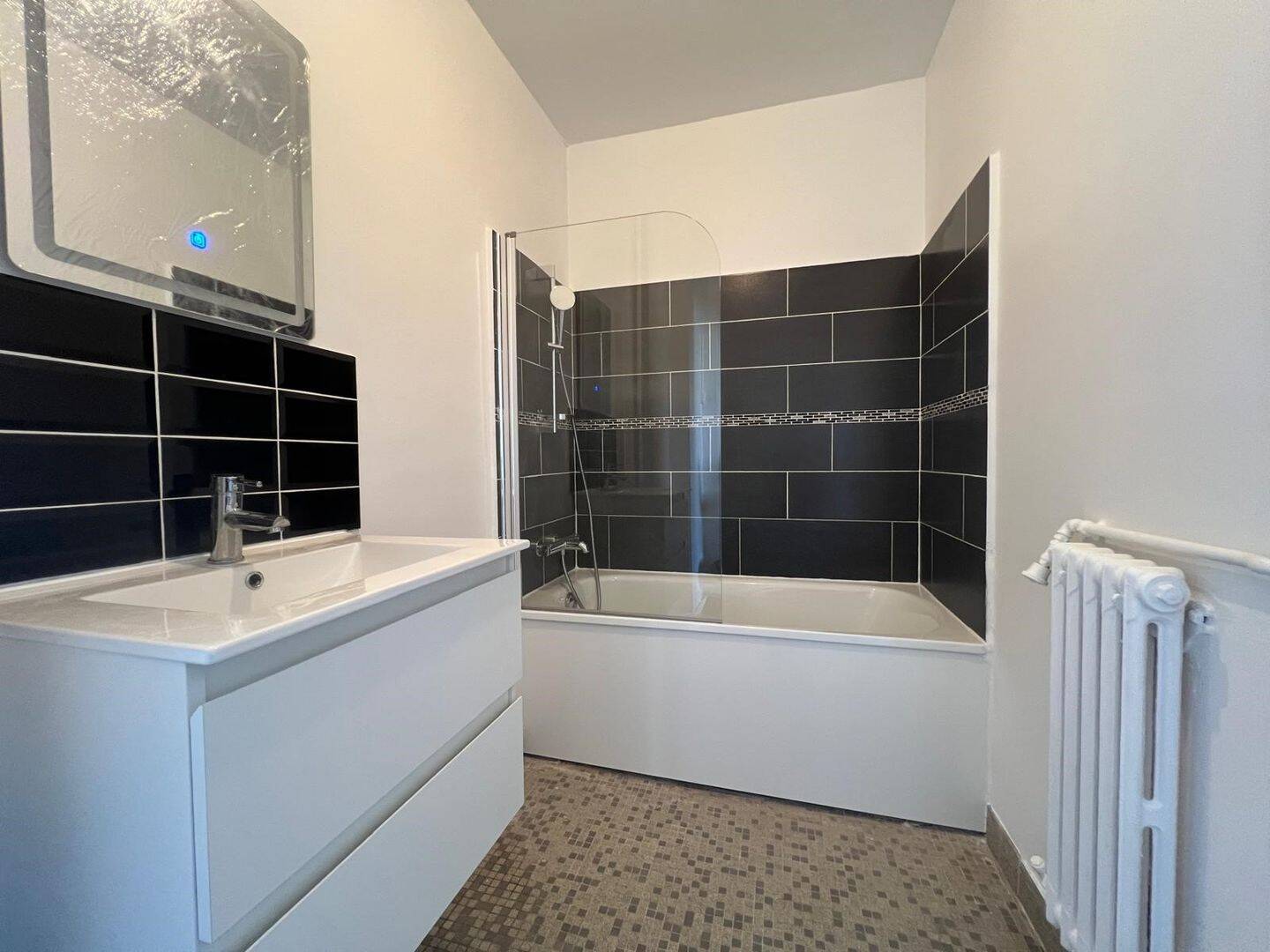 Maison à louer, 49m², SAINT MAUR DES FOSSES