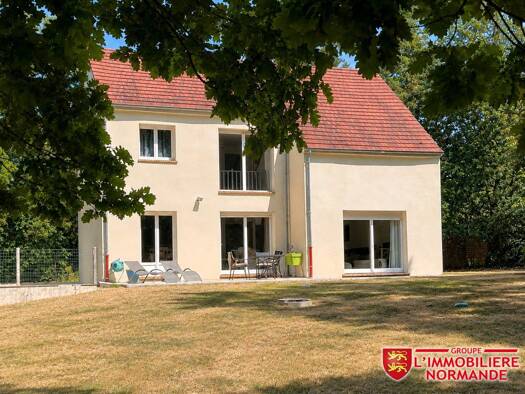 Maison à vendre 369 000 € 7 pièces 4 chambres 130 m² 2 300 m² de terrain Houlbec-Cocherel 27120