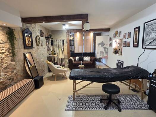 Local commercial à vendre 70 000 € 32 m² de surface de vente Puy-Saint Font Périgueux 24000