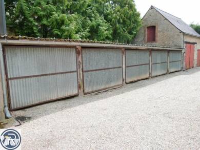 Garage/Stationnement à louer 55 € Laval 53000