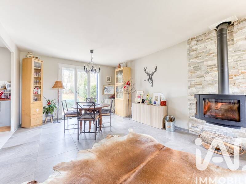 Maison à vendre, 130m², LESIGNY