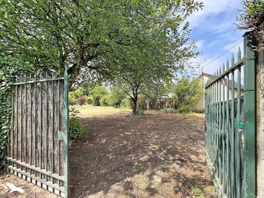 Terrain constructible à vendre 66 780 € 778 m² de terrain Cellettes 41120