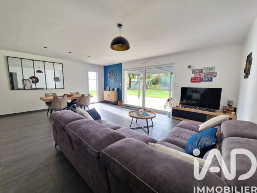 Maison à vendre 319 000 € 6 pièces 5 chambres 129 m² 1 052 m² de terrain Ligné 44850